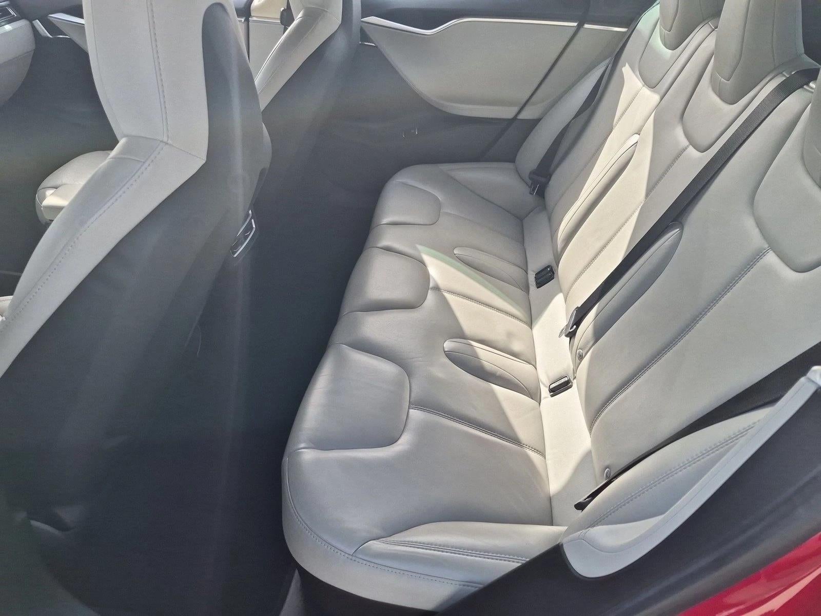2016 Tesla Model S 4dr Sdn RWD 70 kWh Battery