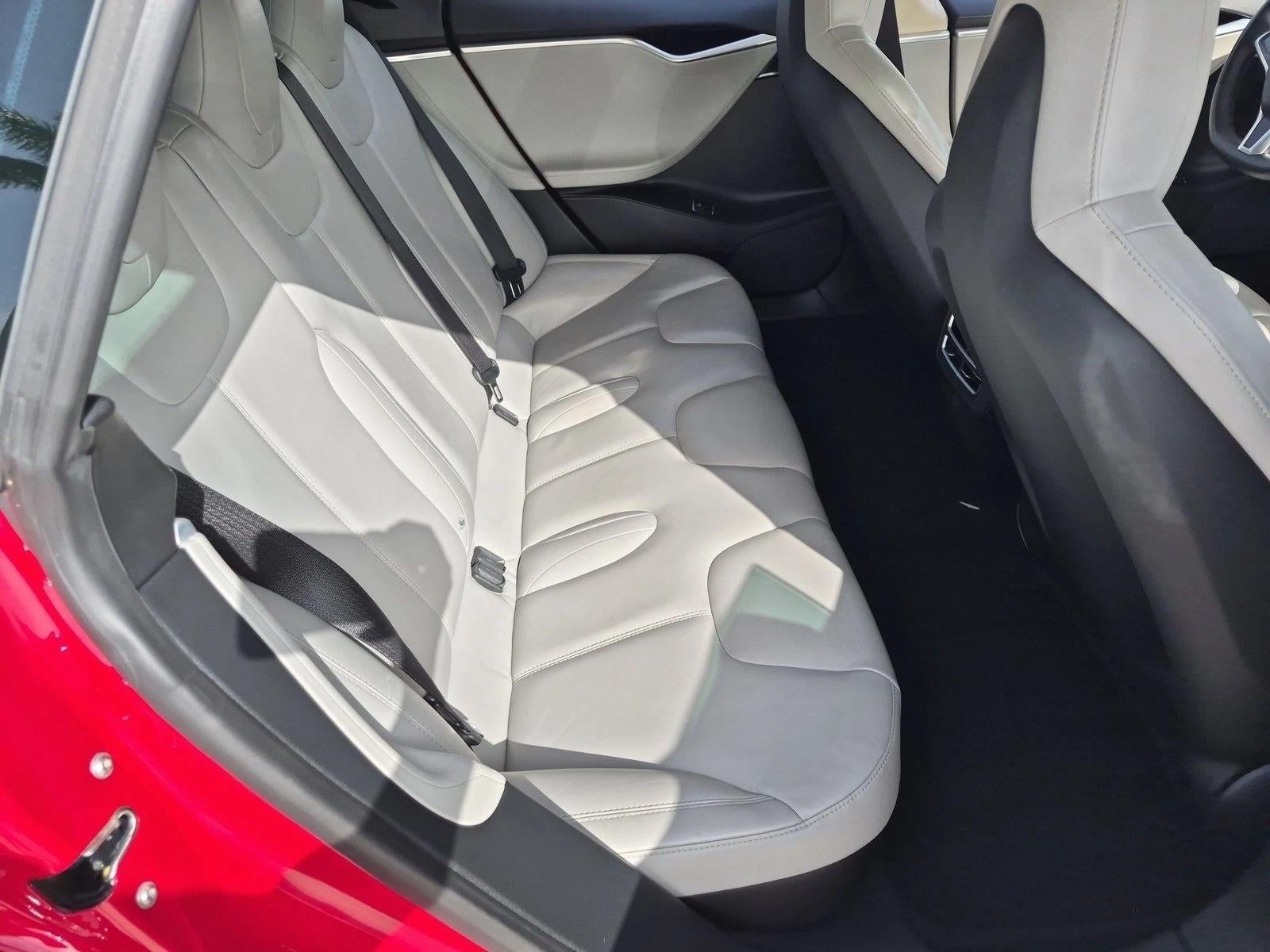 2016 Tesla Model S 4dr Sdn RWD 70 kWh Battery