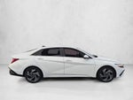 2024 Hyundai ELANTRA SEL IVT