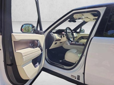 2023 Land Rover Range Rover P530 SE SWB