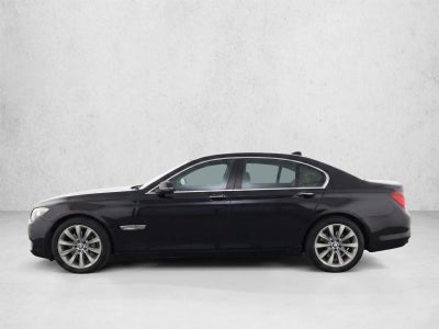 2015 BMW 740Li Sedan