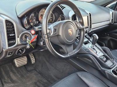 2011 Porsche Cayenne AWD 4dr S