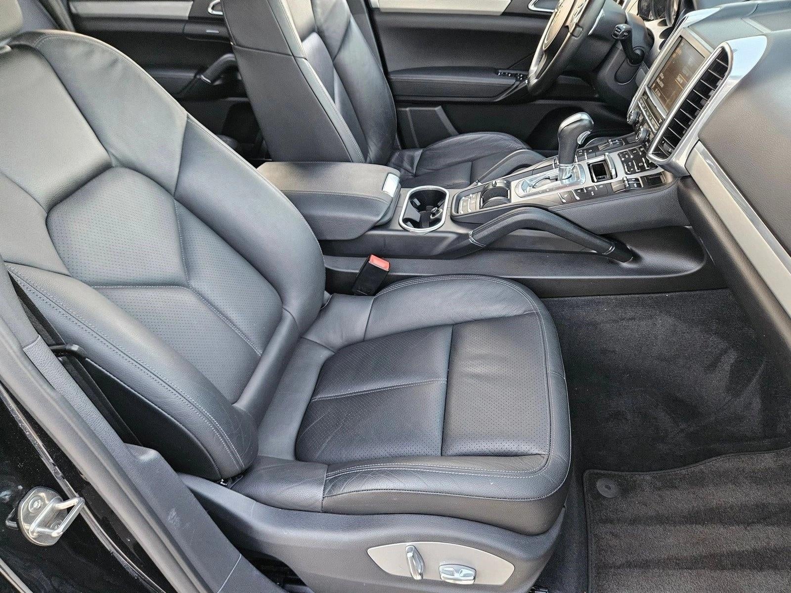 2011 Porsche Cayenne AWD 4dr S