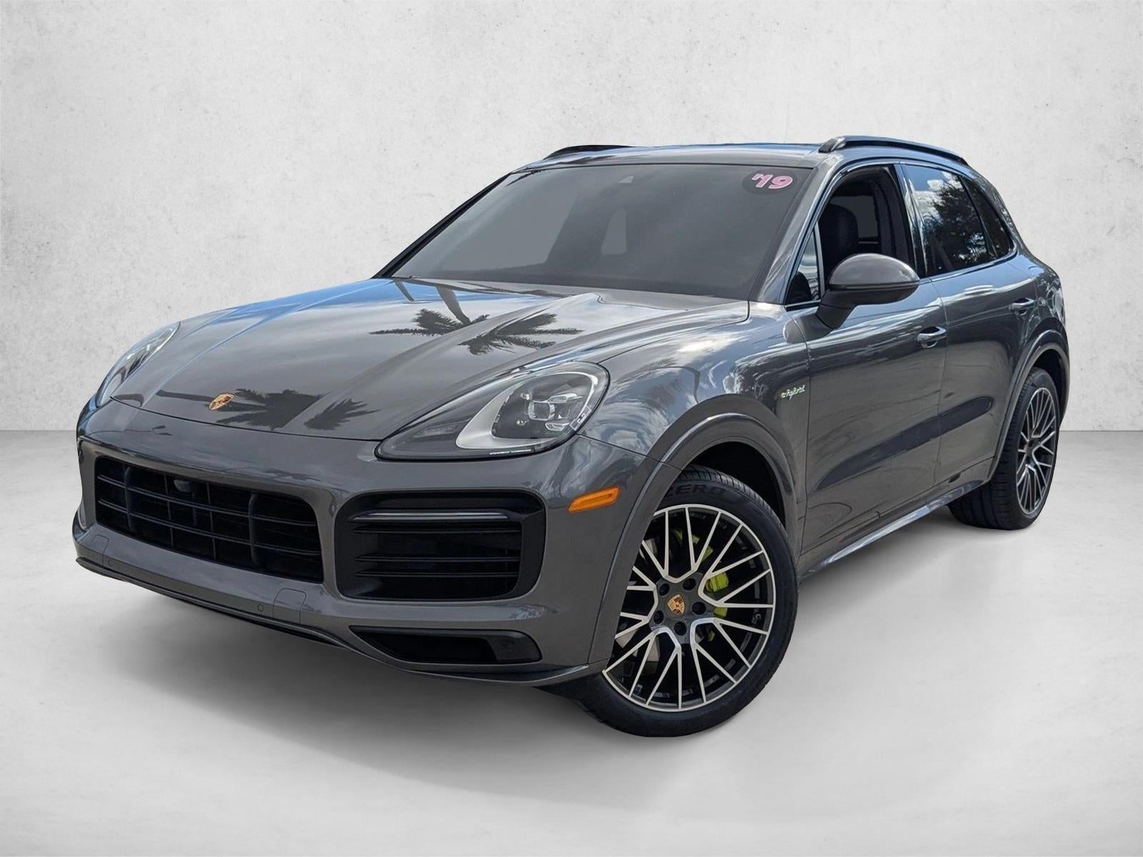 2019 Porsche Cayenne E-Hybrid AWD