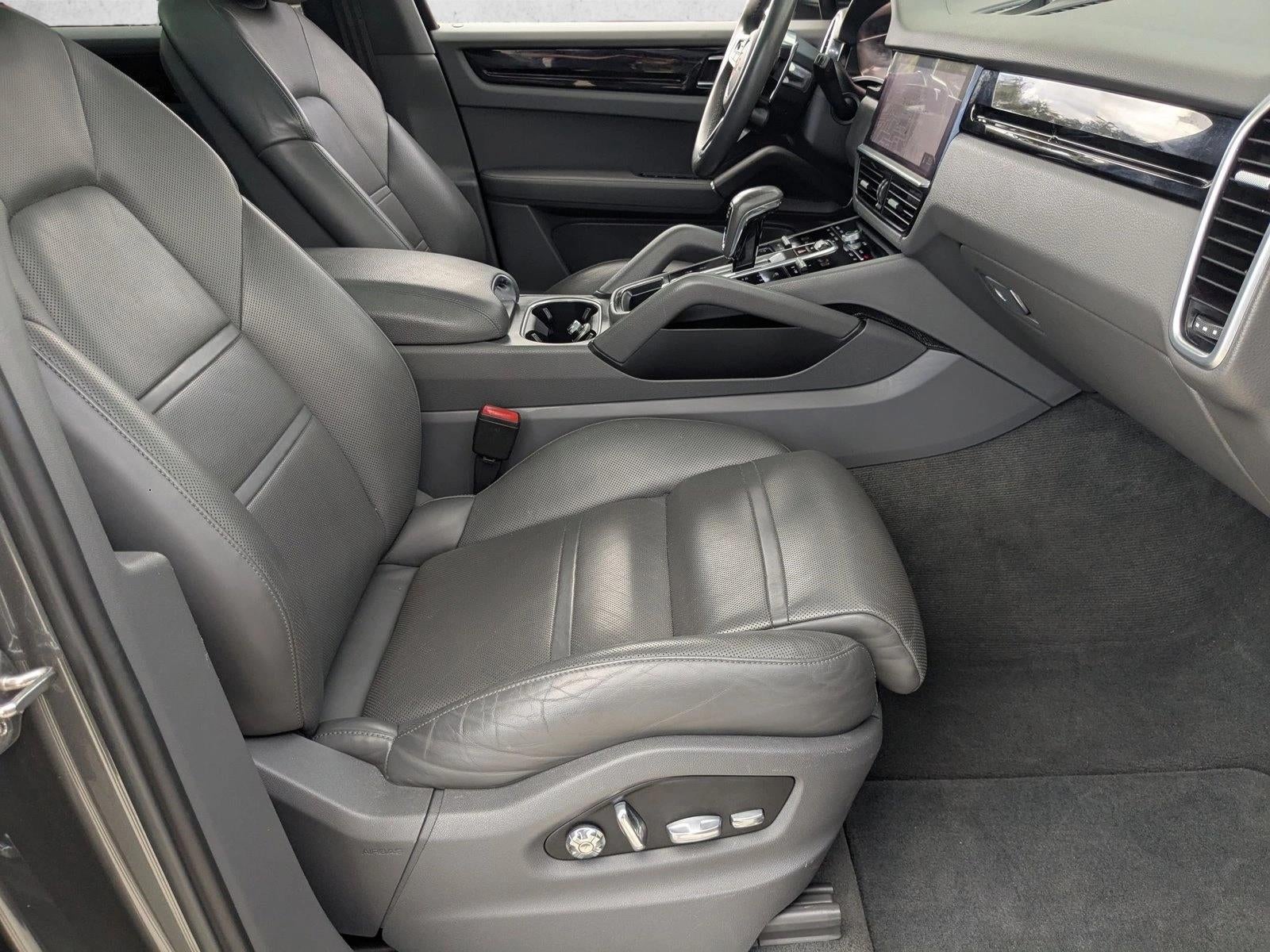 2019 Porsche Cayenne E-Hybrid AWD