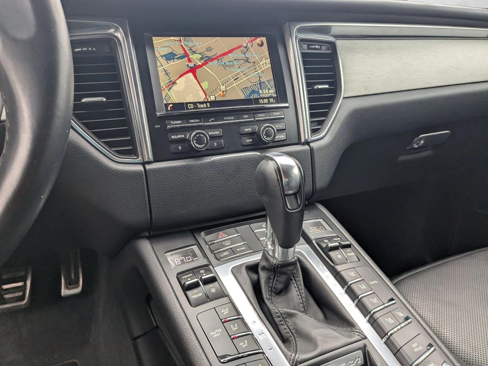 2016 Porsche Macan AWD 4dr Turbo