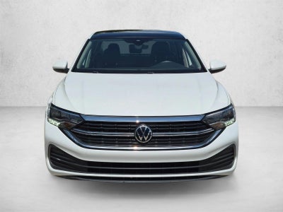 2023 Volkswagen Jetta SE Auto
