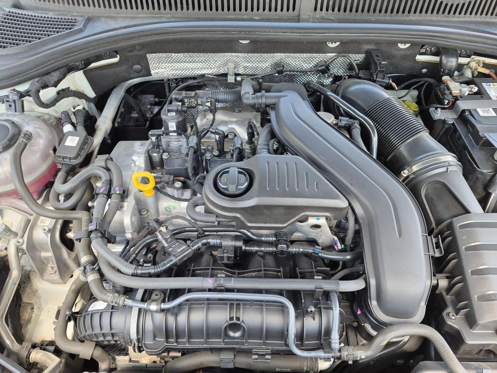 2023 Volkswagen Jetta SE Auto