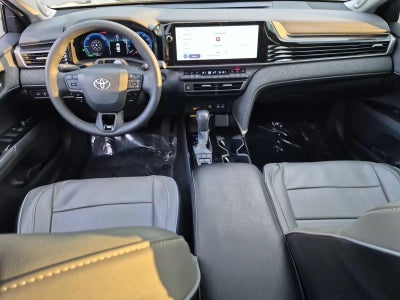 2025 Toyota Camry XLE (Natl)