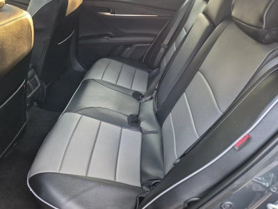 2025 Toyota Camry XLE (Natl)