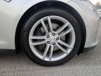 2015 Tesla Model S 4dr Sdn AWD 85D