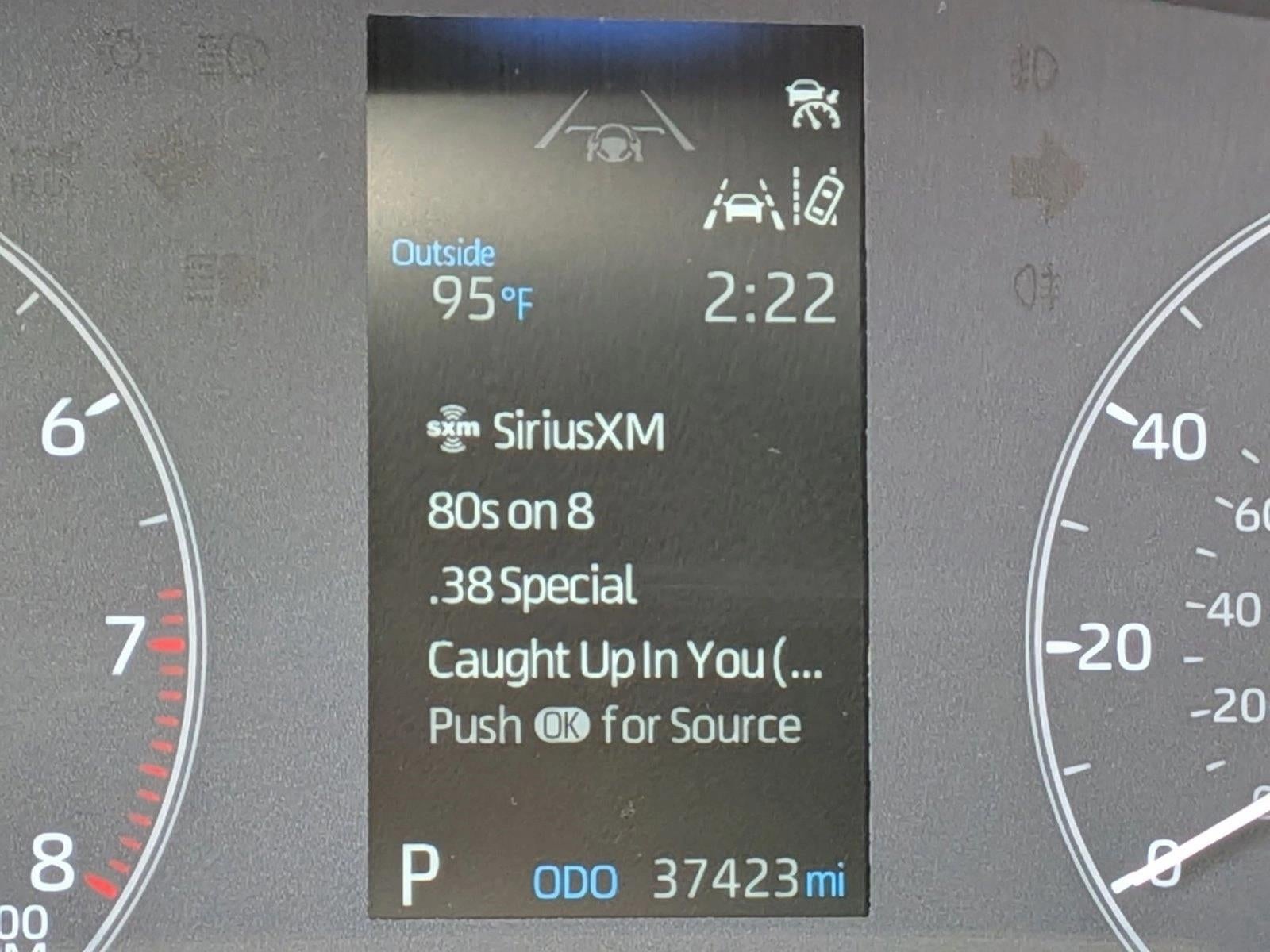 2023 Toyota Corolla Cross LE 2WD (Natl)