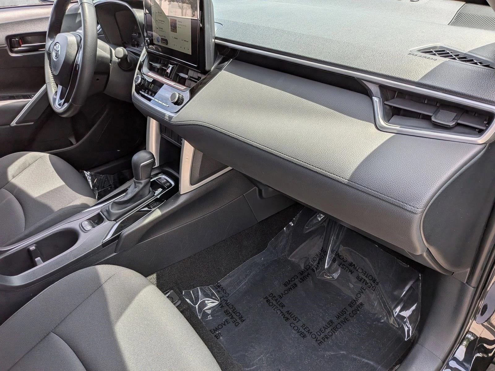 2023 Toyota Corolla Cross LE 2WD (Natl)