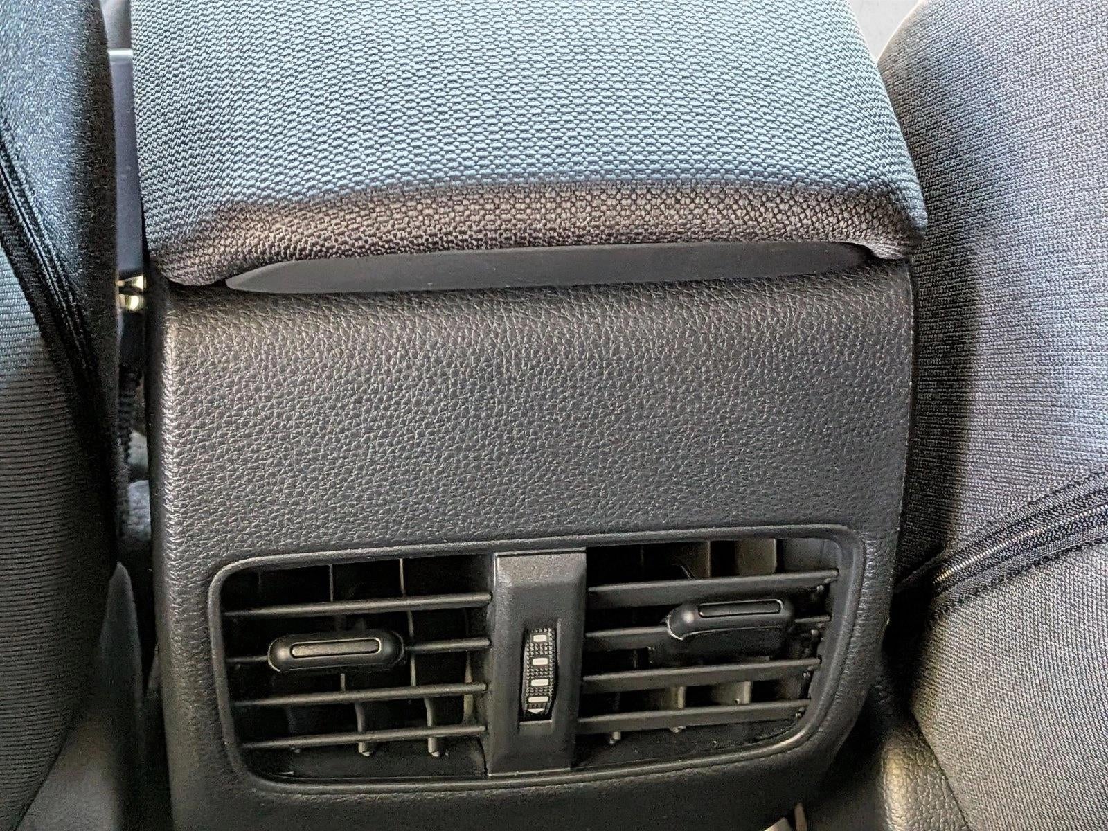 2024 Toyota Corolla Cross Hybrid SE 4WD (Natl)