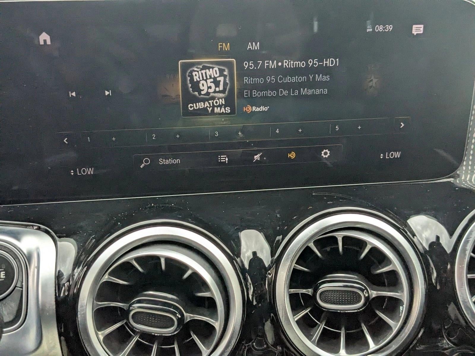 2022 Mercedes-Benz GLB GLB 250 SUV