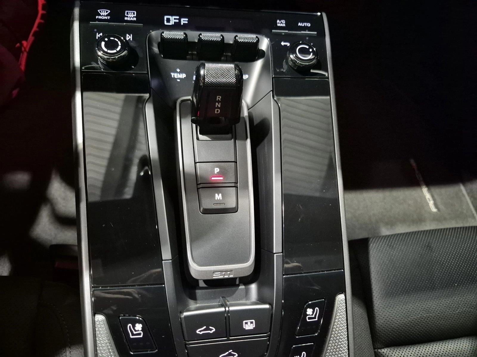 2022 Porsche 911 Carrera Coupe