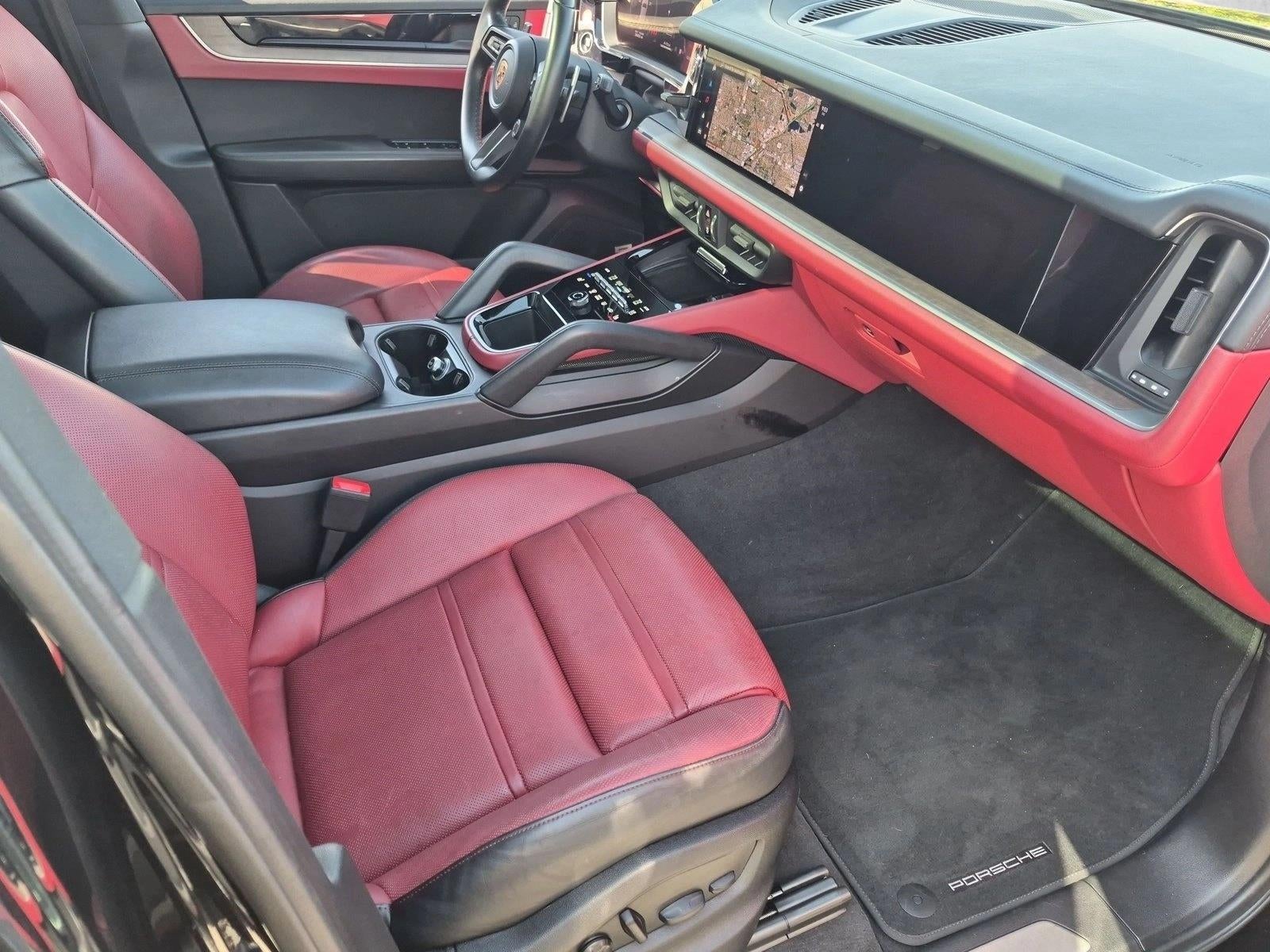 2024 Porsche Cayenne AWD