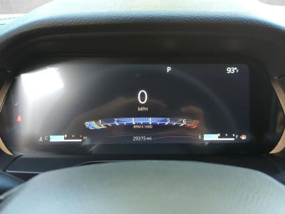 2023 Jeep Grand Cherokee Laredo 4x2