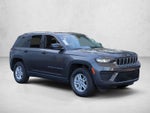2023 Jeep Grand Cherokee Laredo 4x2