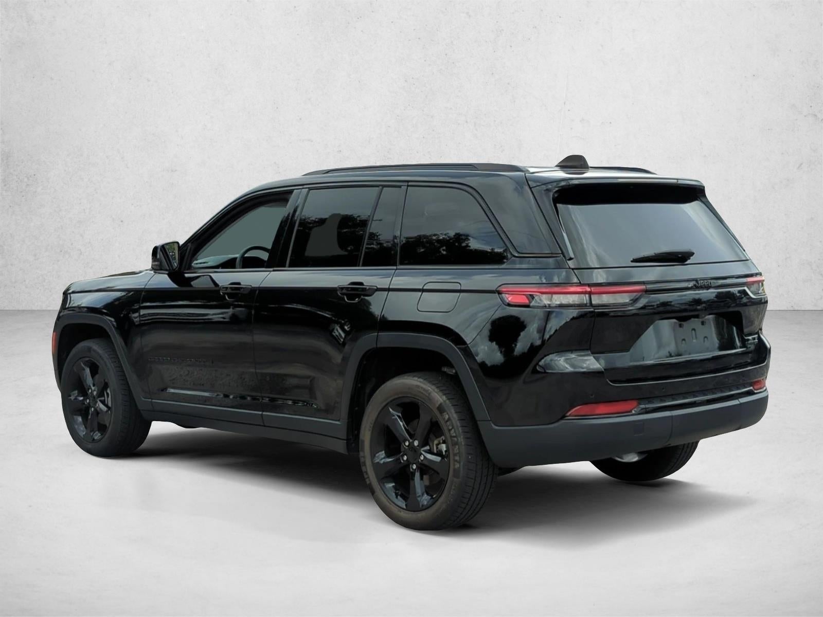 2023 Jeep Grand Cherokee Limited 4x2