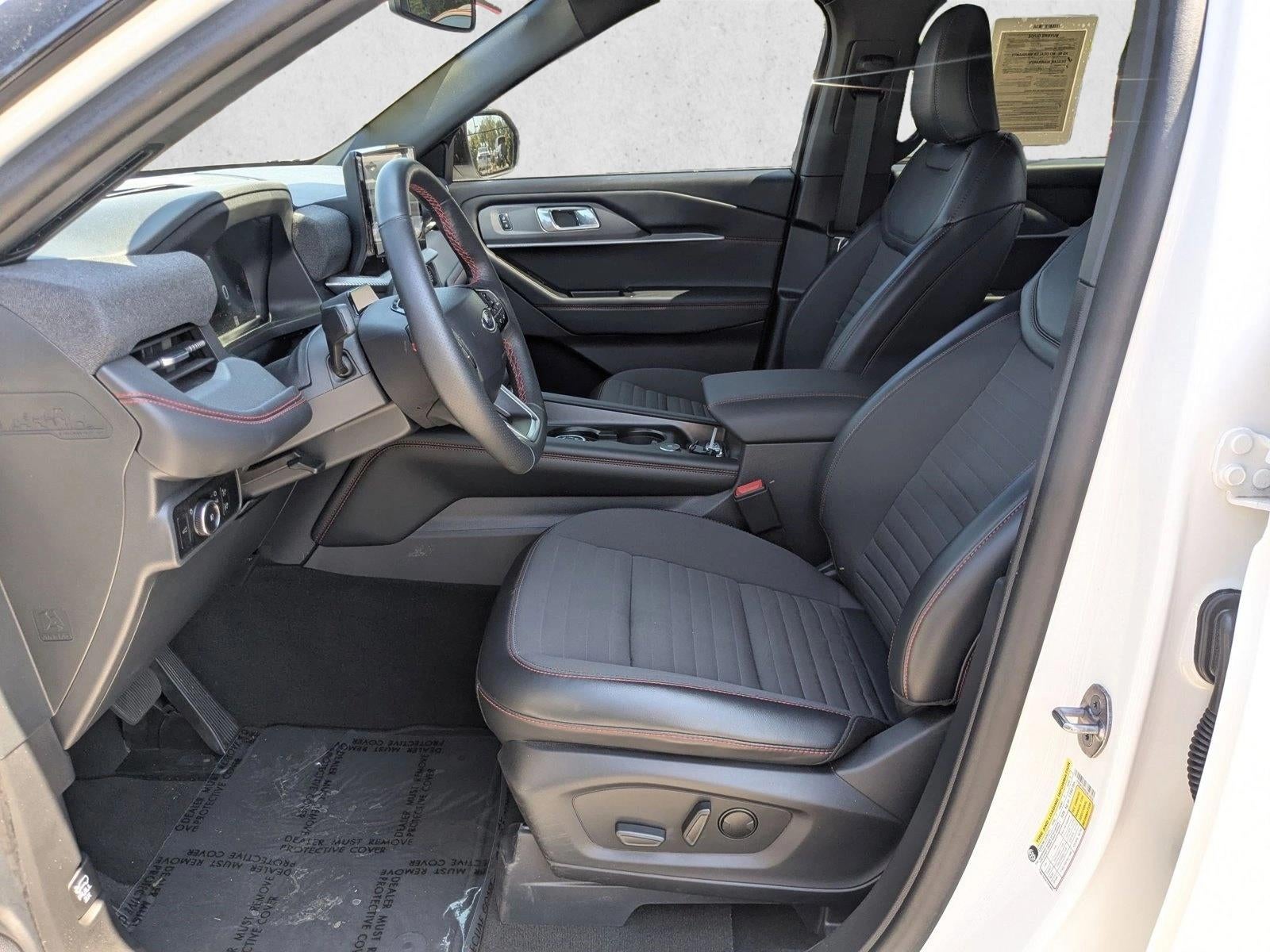 2025 Ford Explorer ST-Line RWD