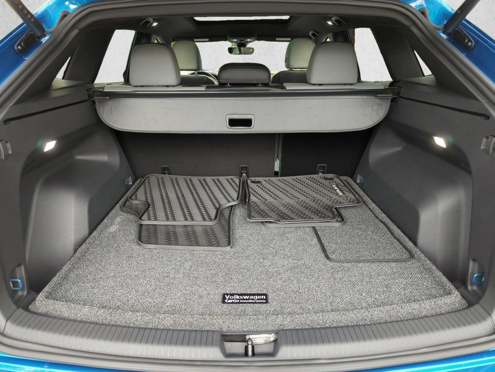2024 Volkswagen Atlas Cross Sport 2.0T SEL R-Line 4MOTION