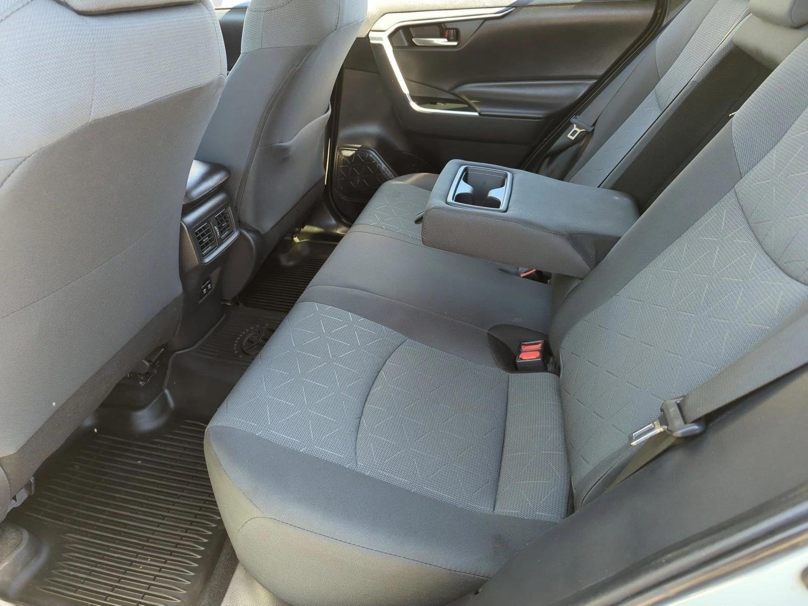 2019 Toyota RAV4 XLE AWD (Natl)