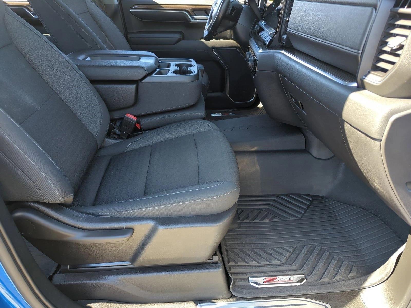 2022 Chevrolet Silverado 1500 Crew Cab Short Box 4-Wheel Drive LT Trail Boss