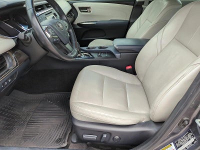 2013 Toyota Avalon Hybrid 4dr Sdn XLE Touring (Natl)
