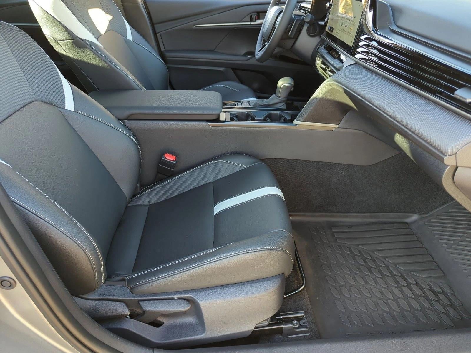 2026 Toyota Camry SE (SE)