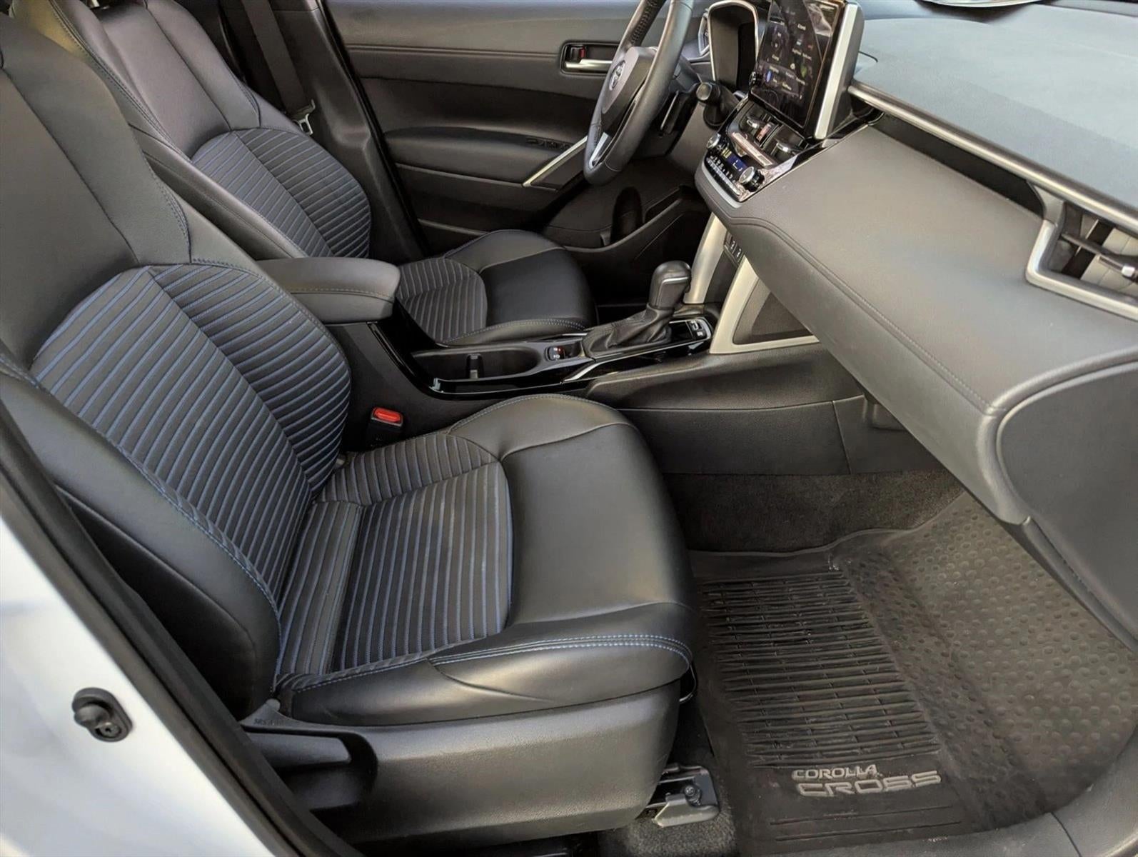 2023 Toyota Corolla Cross Hybrid XSE 4WD (Natl)