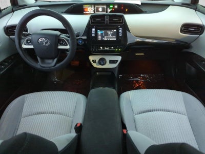 2016 Toyota Prius 5dr HB Two Eco (Natl)