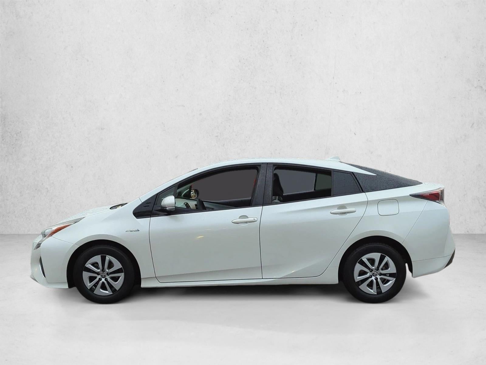 2016 Toyota Prius 5dr HB Two Eco (Natl)