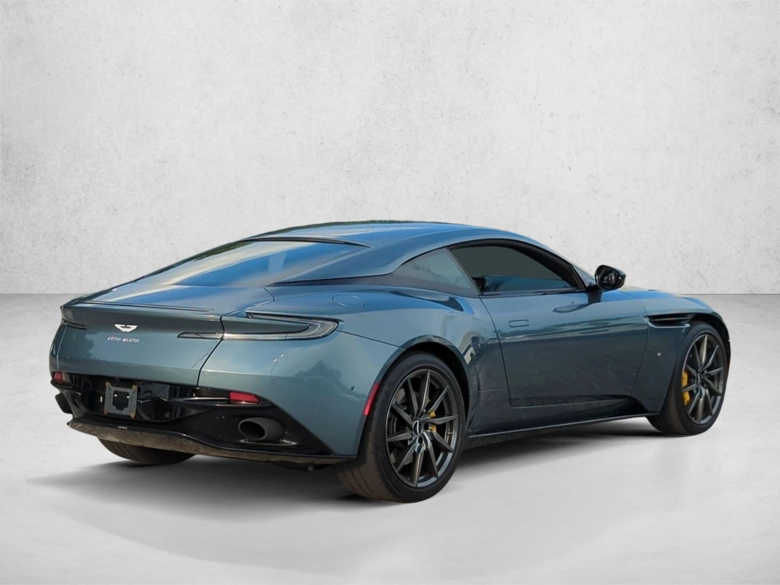 2018 Aston Martin DB11 V12 Coupe