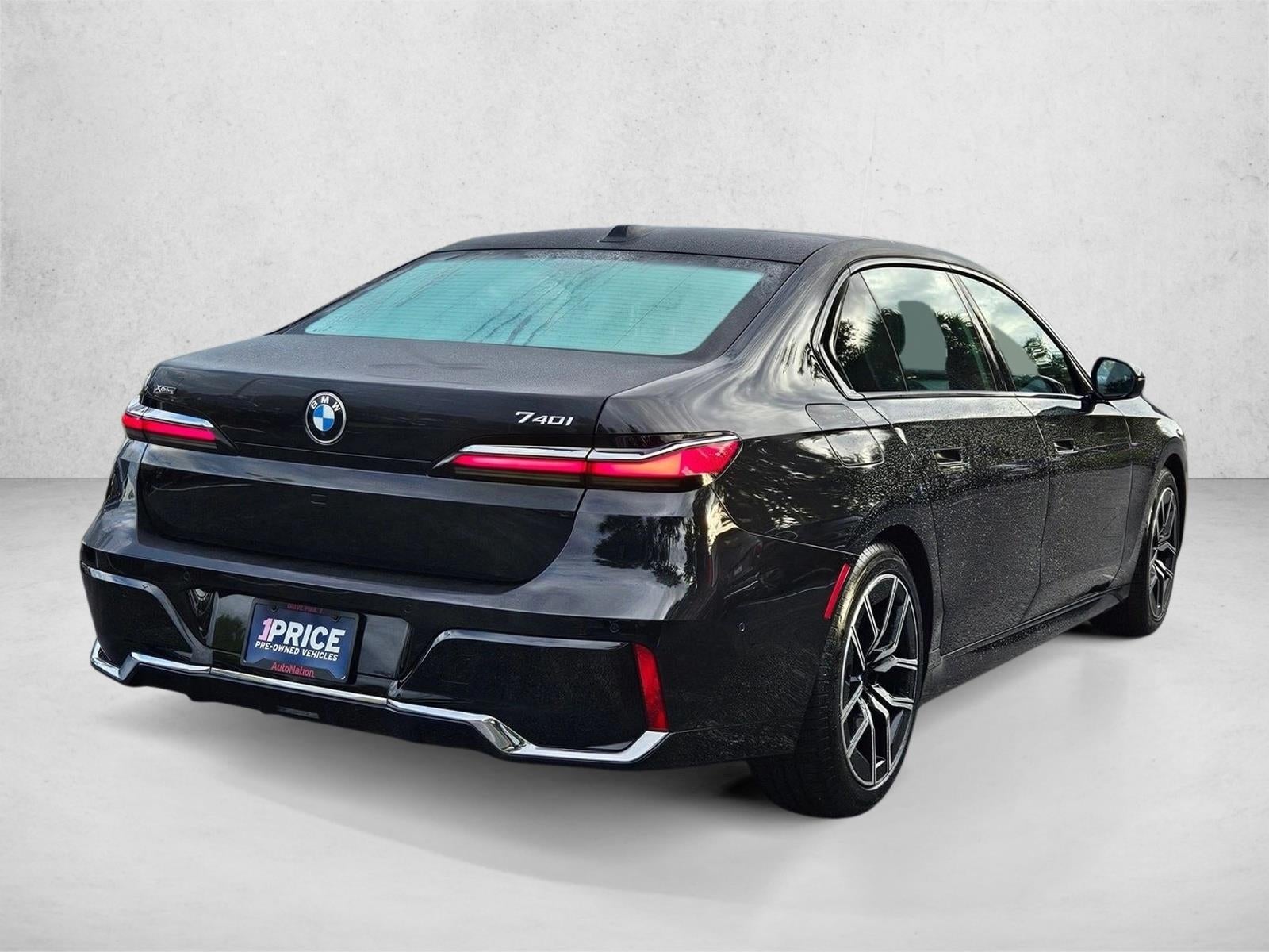 2025 BMW 740i xDrive Sedan