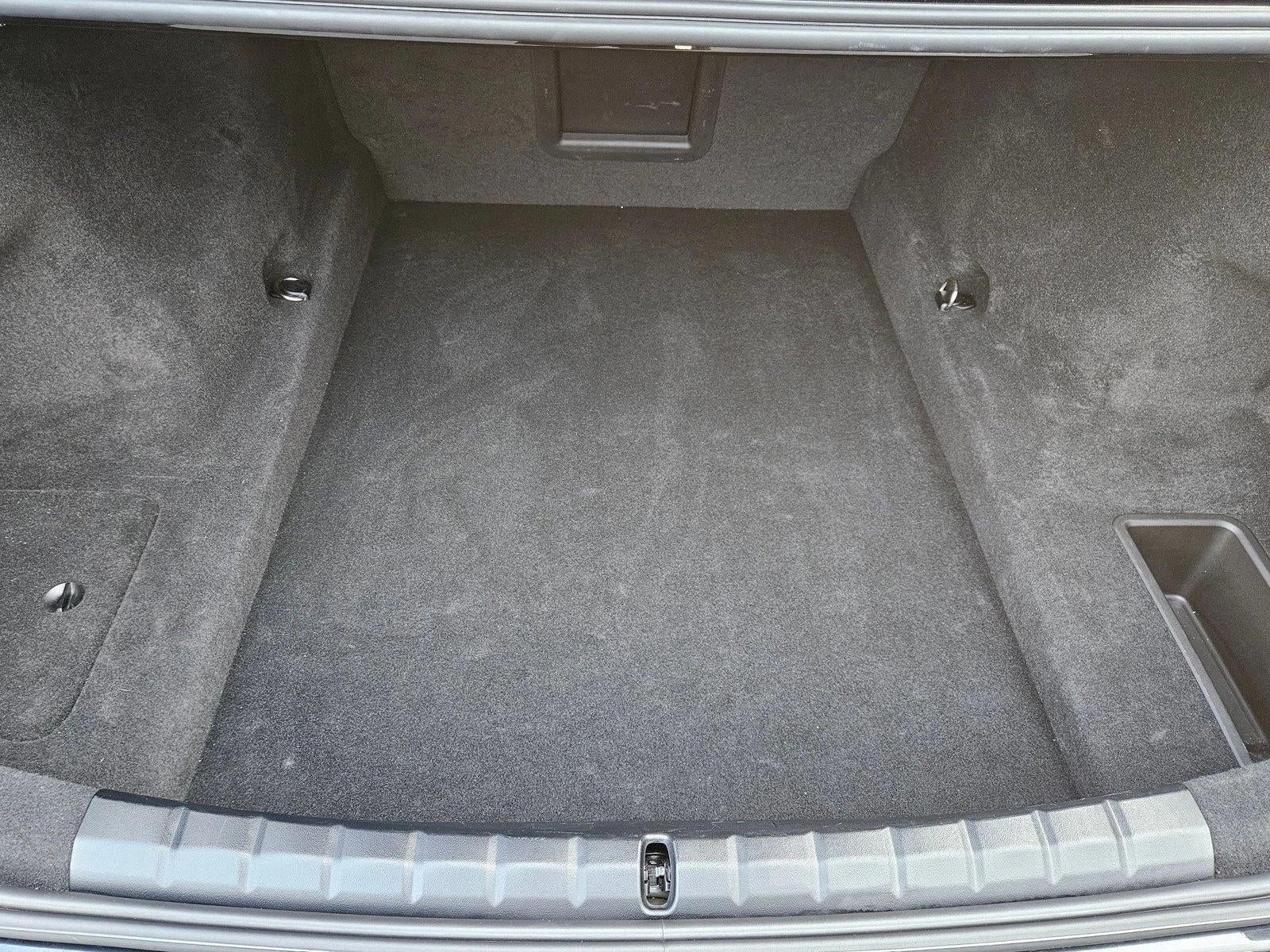 2025 BMW 740i xDrive Sedan