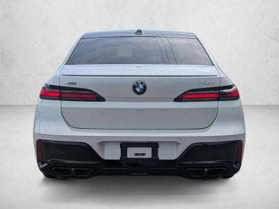 2024 BMW 760i xDrive Sedan
