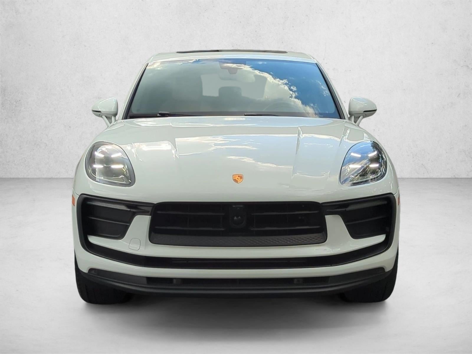 2023 Porsche Macan AWD