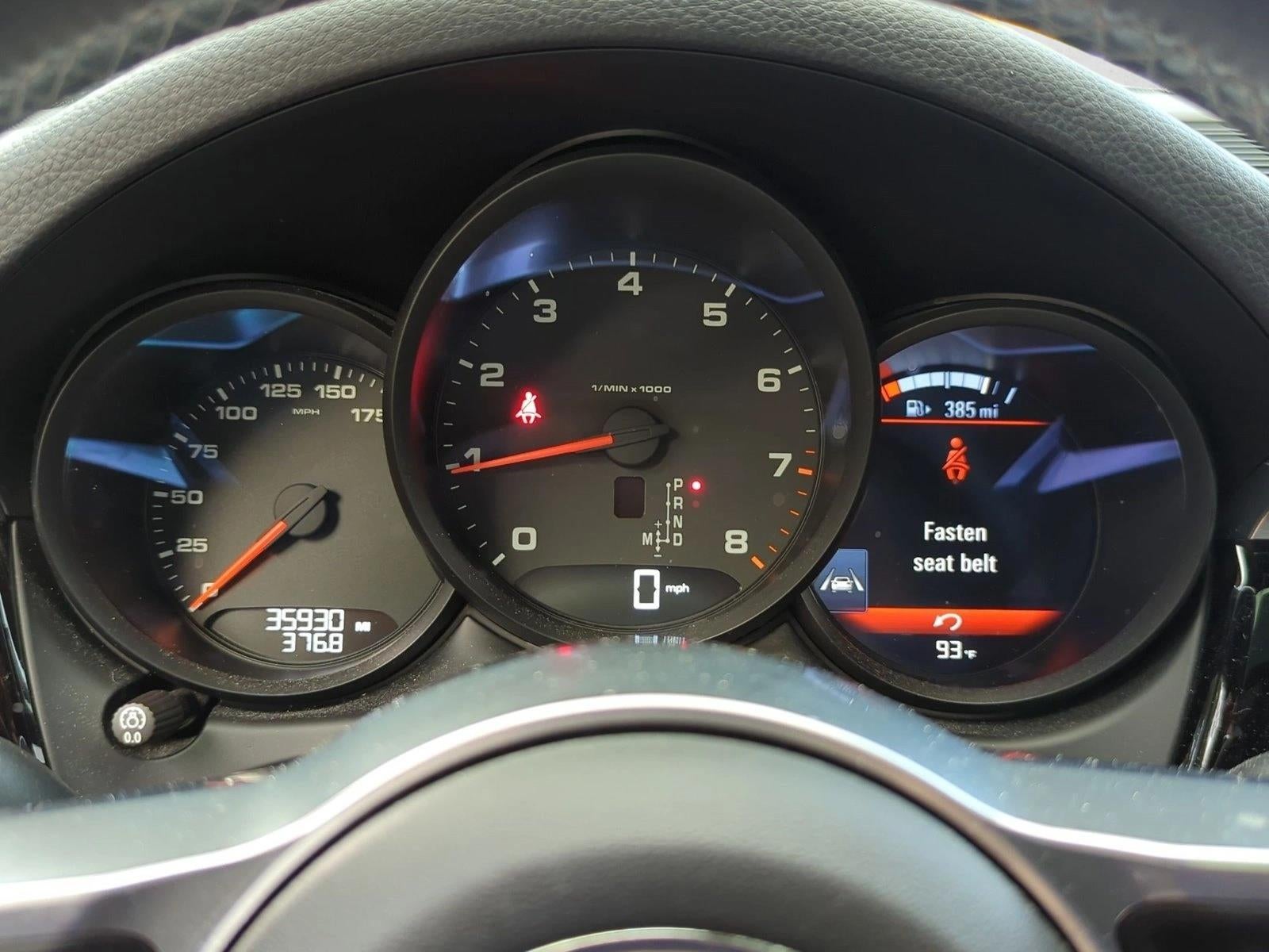 2020 Porsche Macan AWD