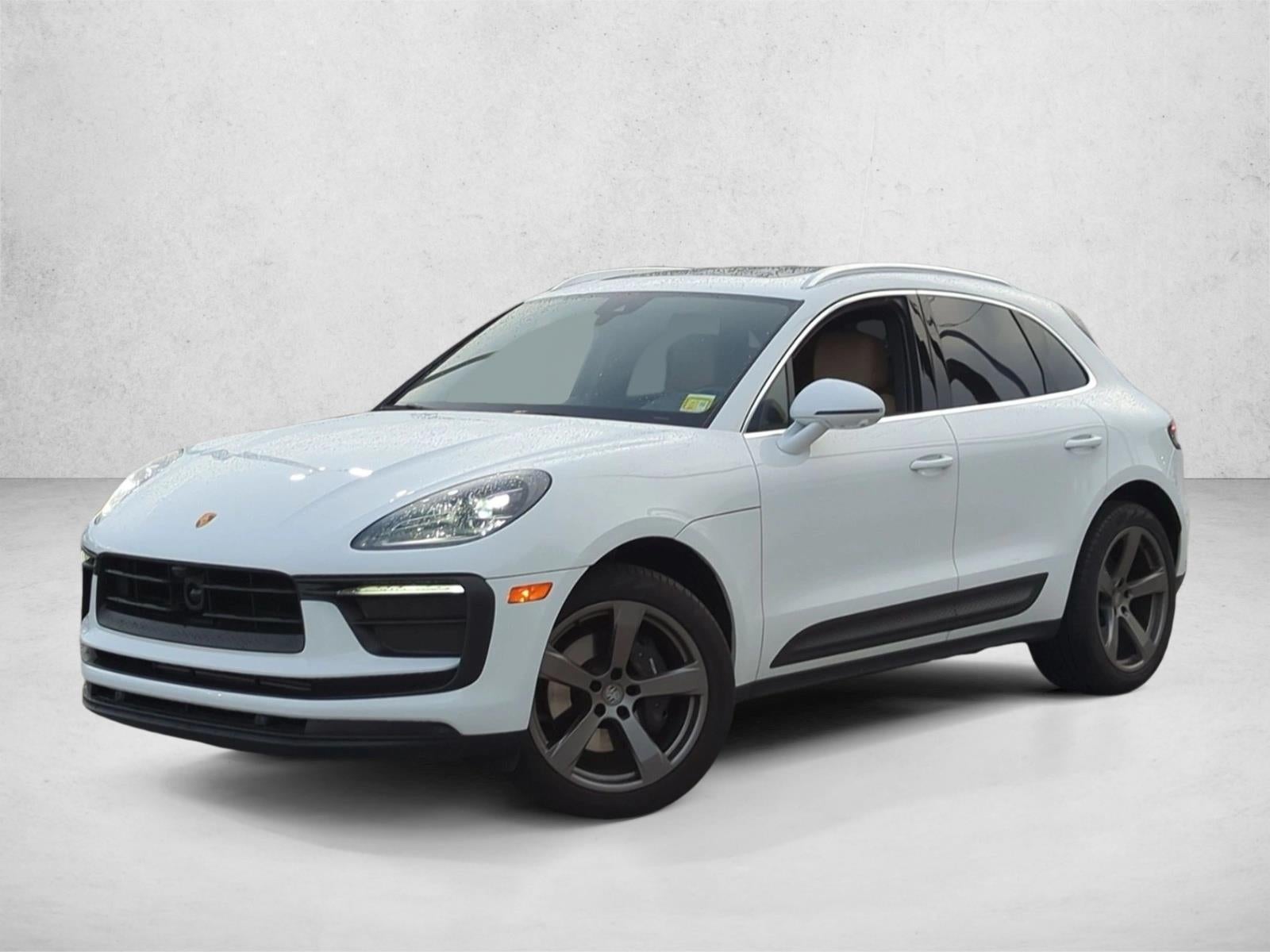 2023 Porsche Macan AWD