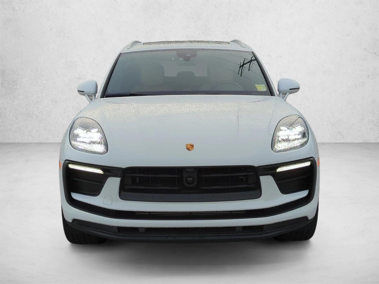 2023 Porsche Macan AWD