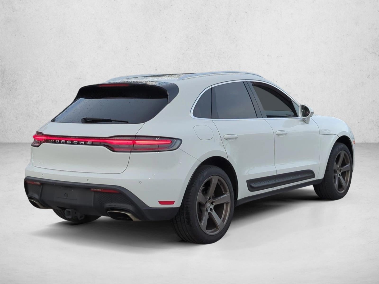 2023 Porsche Macan AWD