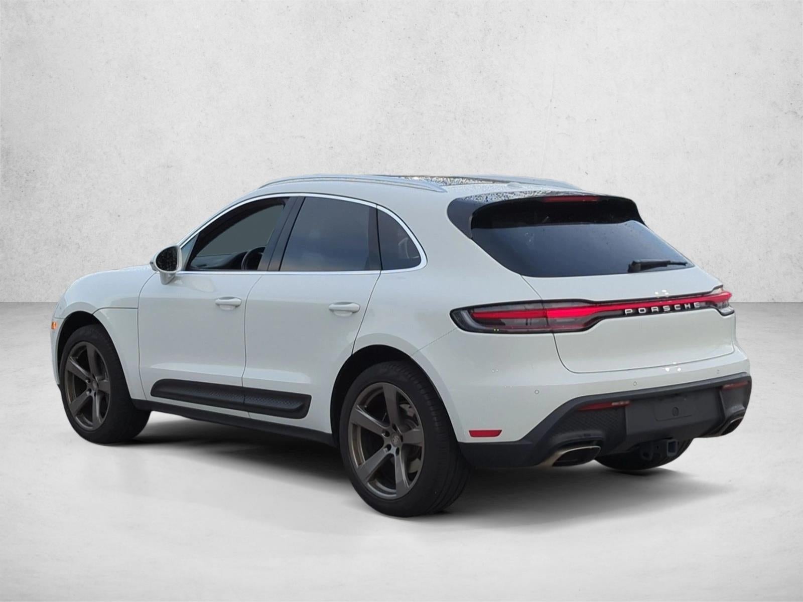 2023 Porsche Macan AWD