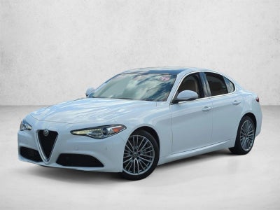 2019 Alfa Romeo Giulia Ti Lusso RWD