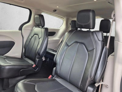 2024 Chrysler Pacifica Touring L FWD