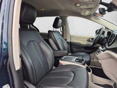 2024 Chrysler Pacifica Touring L FWD