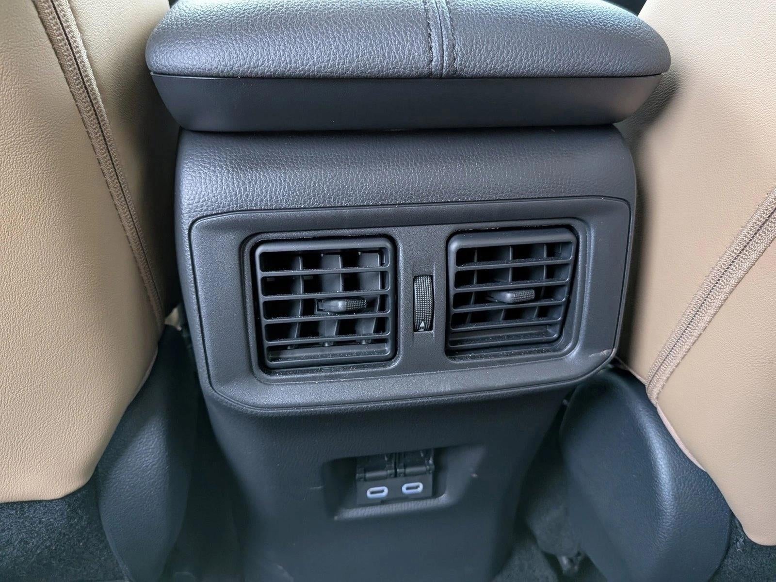 2025 Toyota RAV4 Limited FWD (Natl)