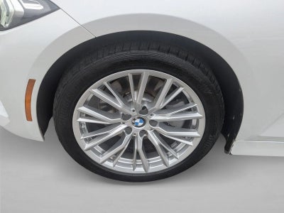 2024 BMW 330i Sedan