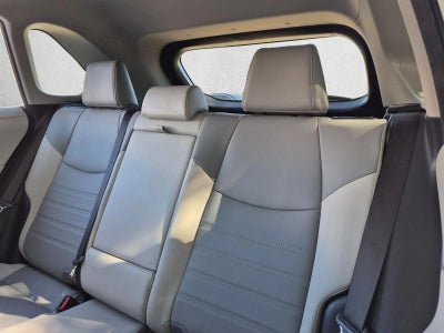 2019 Toyota RAV4 XLE Premium FWD (Natl)