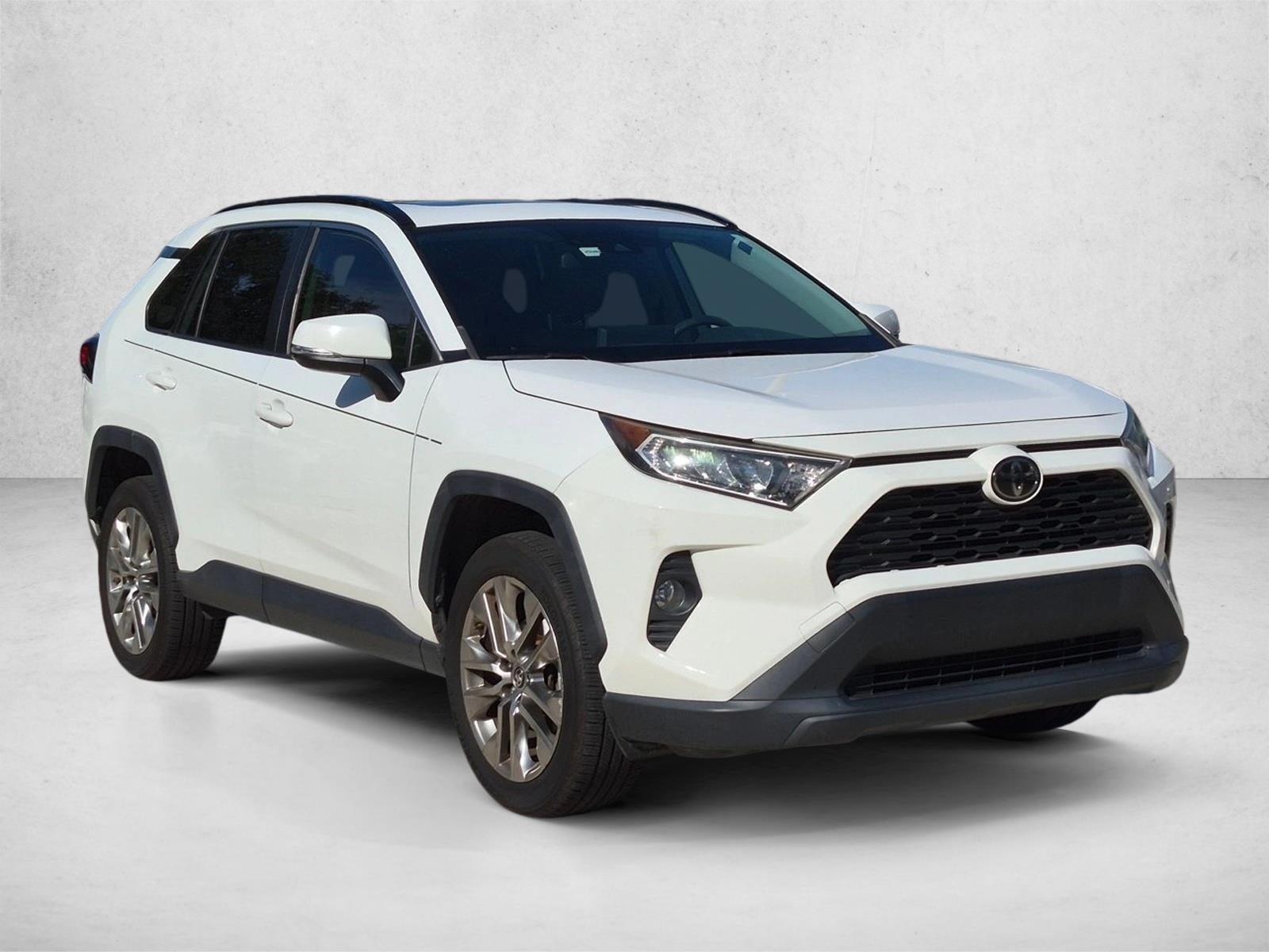 2019 Toyota RAV4 XLE Premium FWD (Natl)